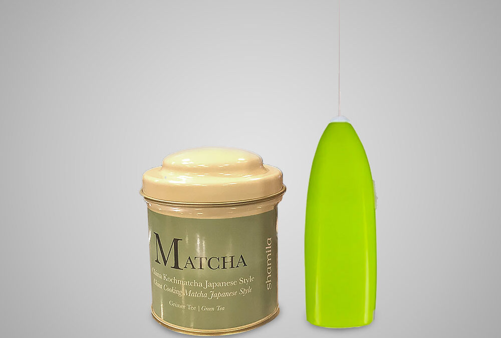 Set de té verde Matcha con batidor eléctrico a pilas