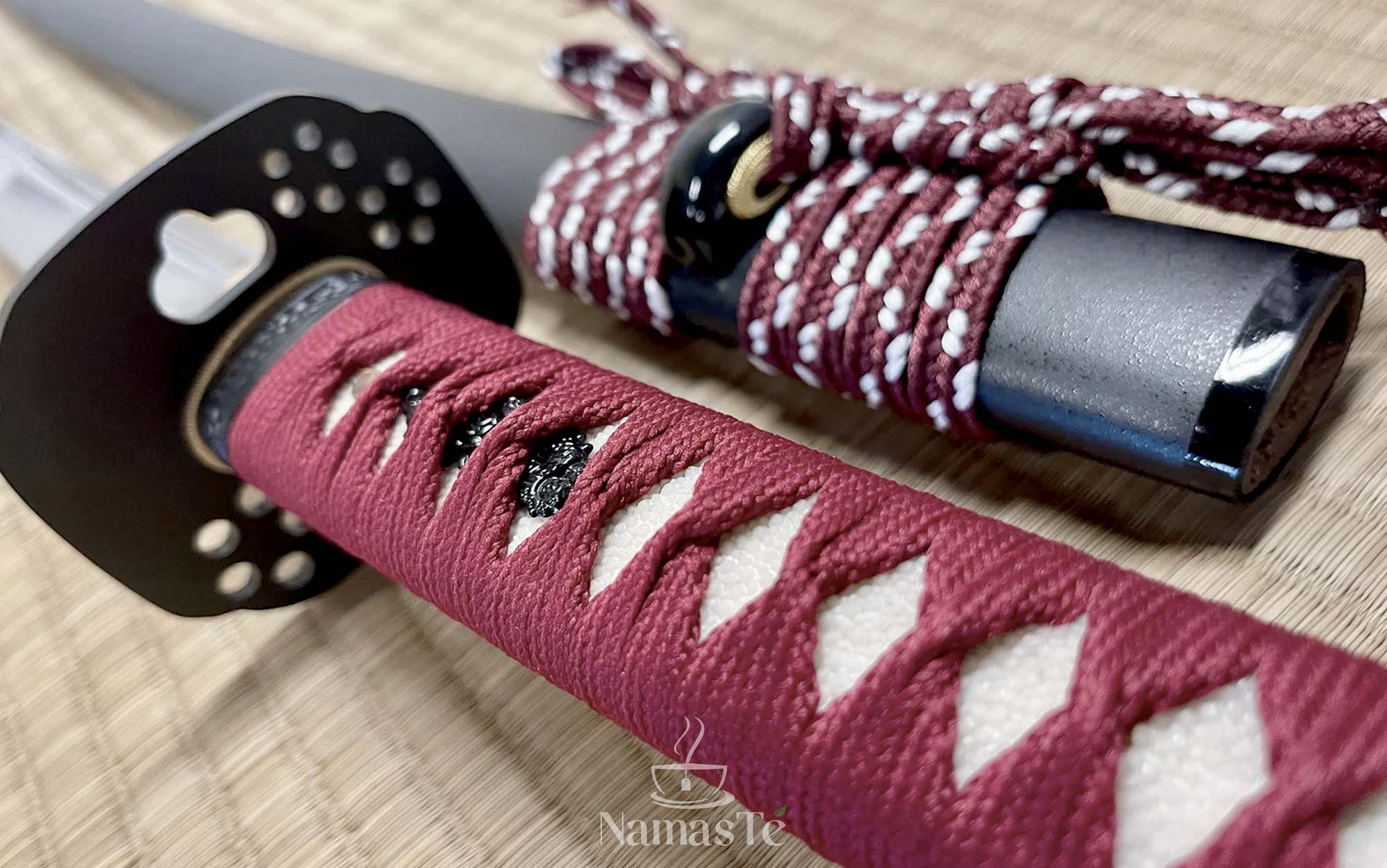 Katana Sakura, acero de primavera. NamasTé Infusiones